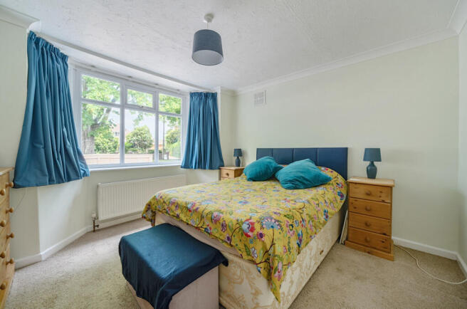 1299080-13-683999...