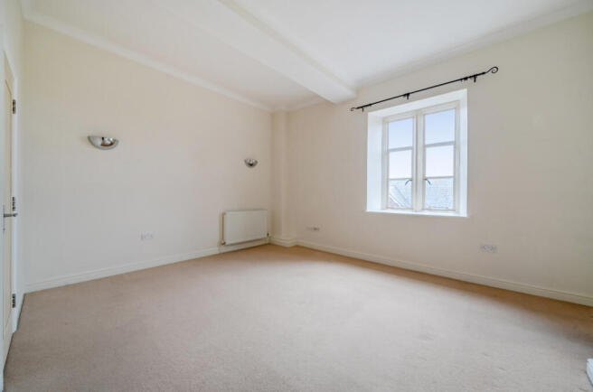 1363106-1-68f5f4a...