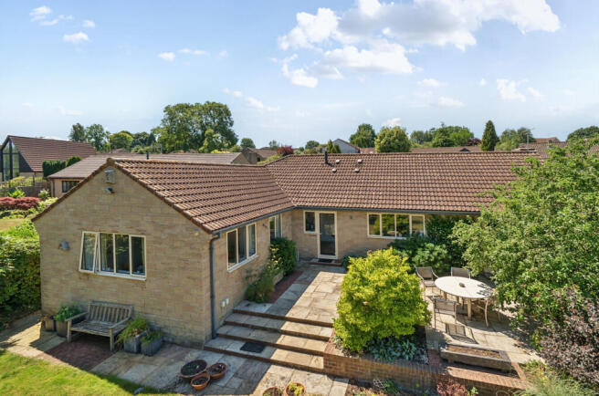 1324408-1-686fbe8...