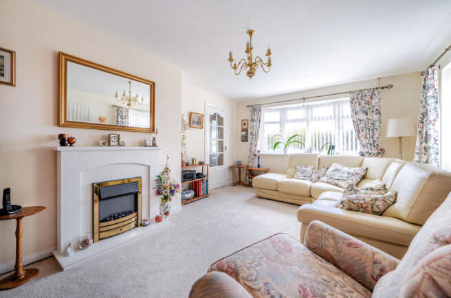 1380299-2-6911e4d...