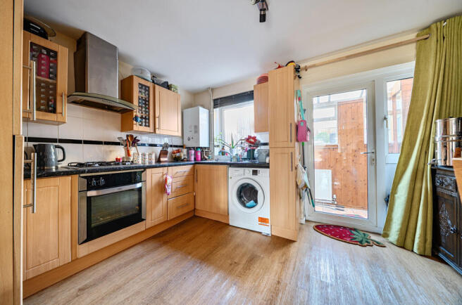 1393468-18-696126...