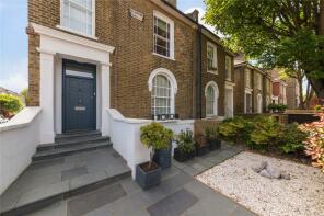 House Prices in Richmond Road London Fields East London E8