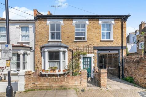 Elfort Road,
Islington, N5