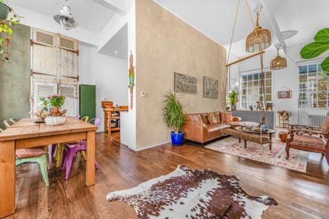 Prince of Wales Road, 
Kentish Town, NW5