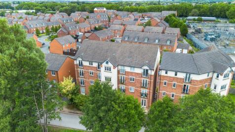 Hucklow Drive, Warrington, WA1