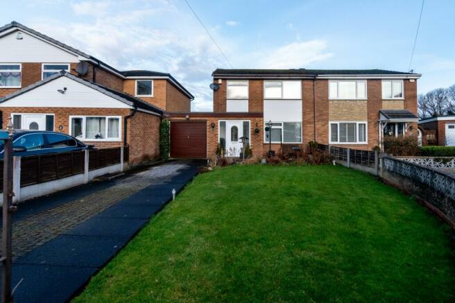 3 bedroom semi detached house for sale in Epping Drive Woolston WA1