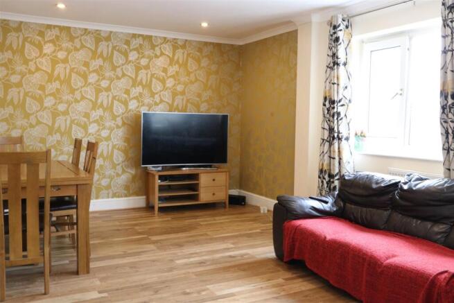 Living room.JPG