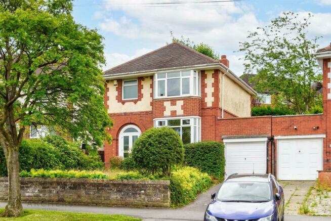 3 bedroom detached house for sale in Manchester Road Crosspool