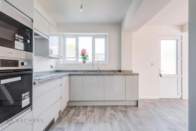 108CobdenViewRoad(Interior)(1of29).jpg