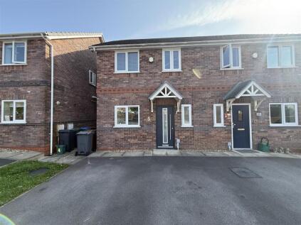 Old Manor Farm Close, Greenacres, Oldham