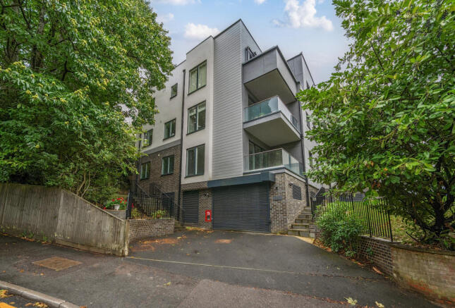 1354970-18-68cab4...