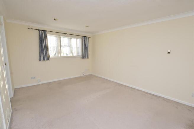 Studio Room