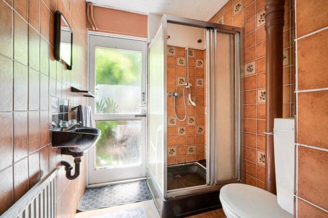 Shower Room / WC