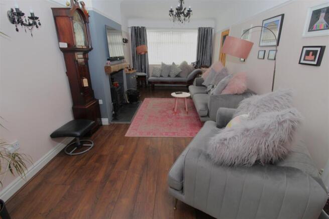 Living Room2.JPG