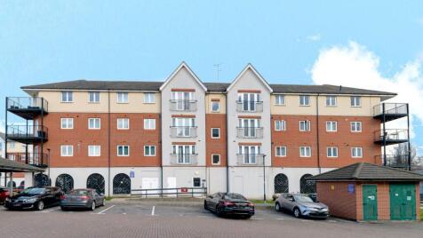 Long Acre House, Pettacre Close, SE28 0PA