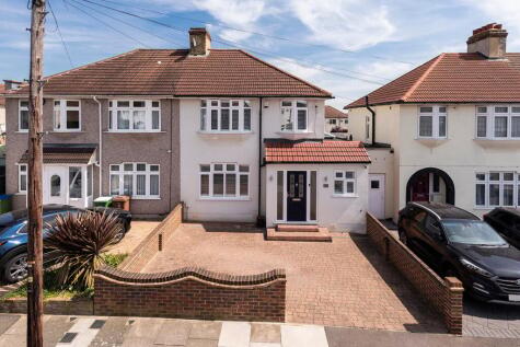 Chessington Avenue, Bexleyheath, DA7