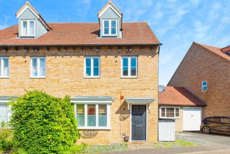 Cherry Court, Lower Cambourne, Cambridge
