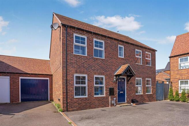 79 Hobby Road, Bodicote-1.jpg
