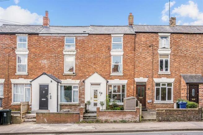 135 Warwick Road, Banbury-1.jpg