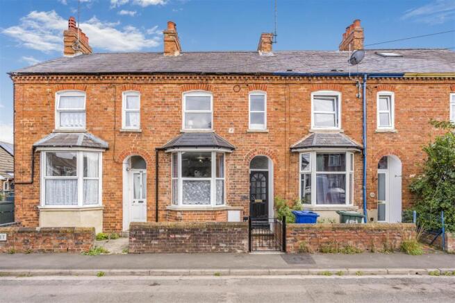 104 West Street, Banbury-1.jpg