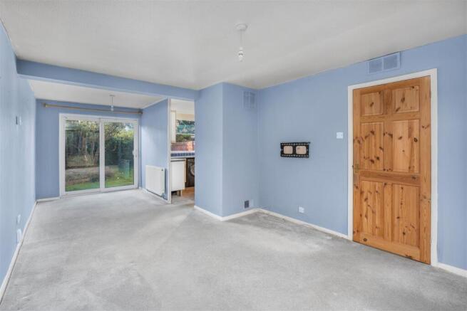 74 Elton Road, Banbury-7.jpg