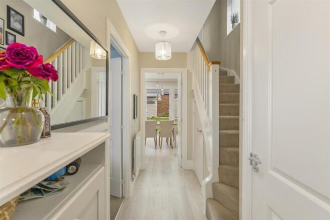 24 Bidwell Road, Banbury-4.jpg