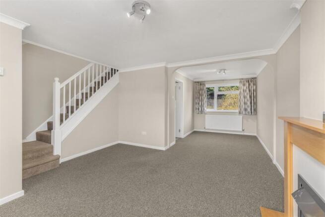 24 Keats Road, Banbury-5.jpg