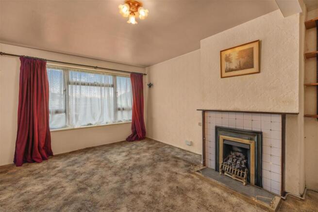 101 Edmunds Road, Banbury-5.jpg