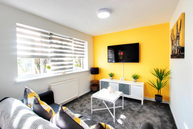 1 Bedroom House, Welshside