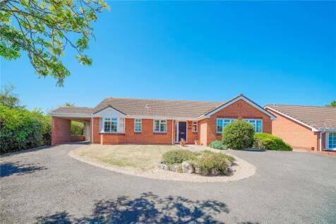 Moorcroft Close, Callow Hill, Reddicth, Worcestershire, B97