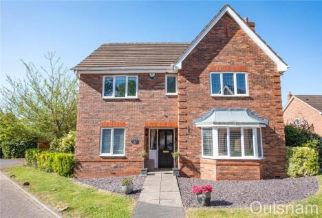 Blossom Drive, Bromsgrove, Worcestershire, B61
