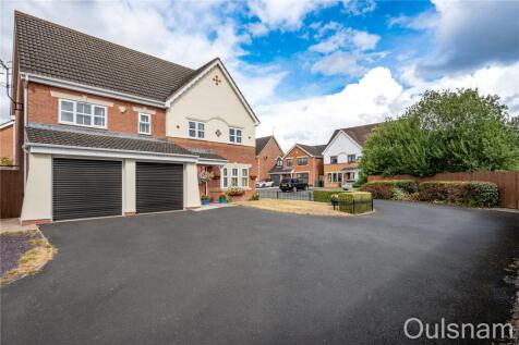 Sandown Drive, Catshill, Bromsgrove, Worcestershire, B61