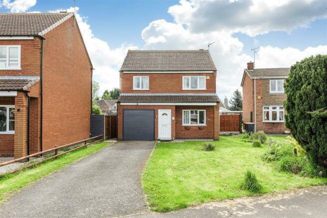 127 Royal Meadow Drive,Atherstone