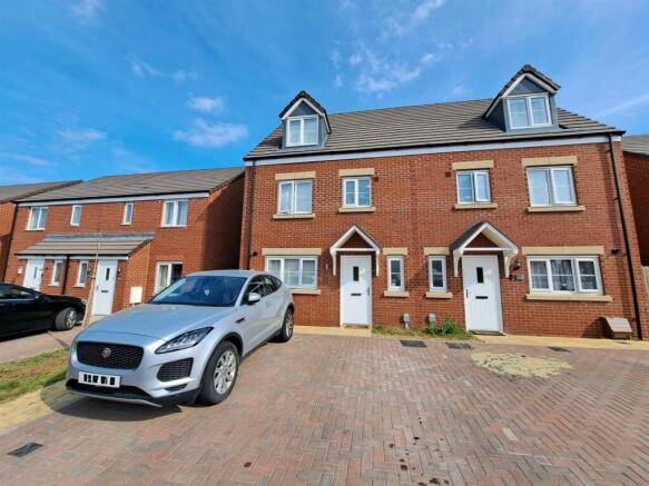 Derbyshire Drive, Northampton