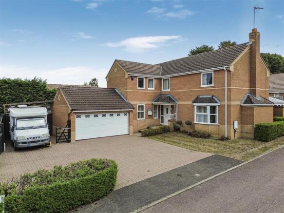 Long Acre, Brafield-on-the-Green