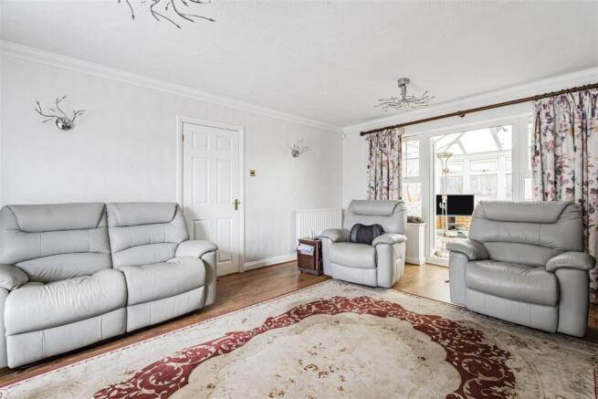 Long Acre, Brafield-on-the-Green