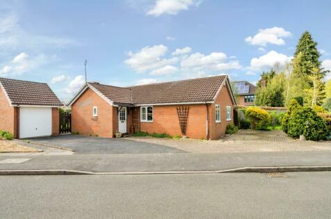 Rugby - 3 bedroom detached bungalow for sale