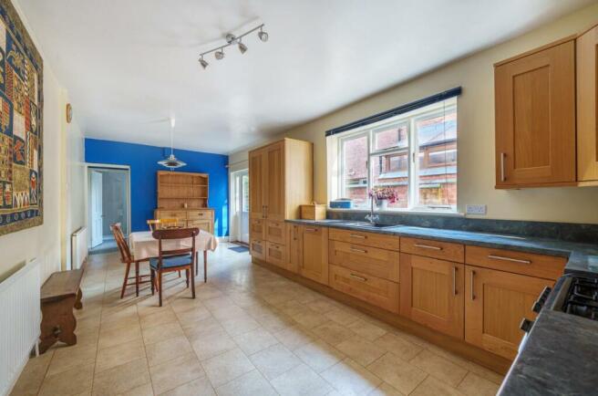 19 Elsee Road, Rugby