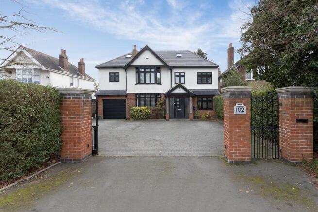 102 Ashlawn Road, Rugby