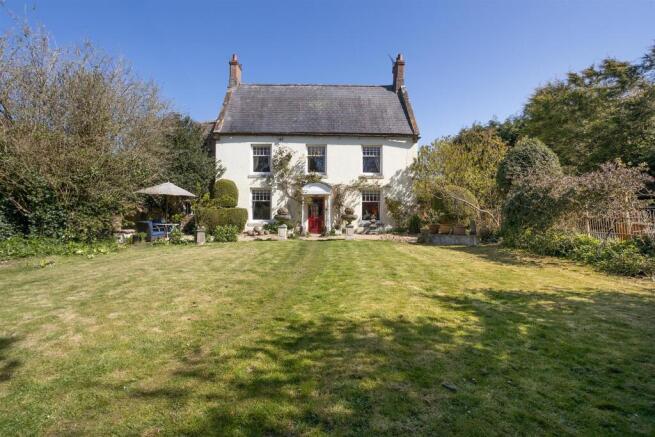 Holly Lodge, Barby