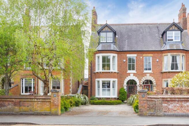 52 Hillmorton Road, Rugby