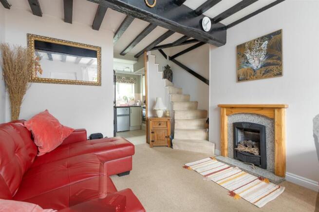 7 Spring Road, Barnacle