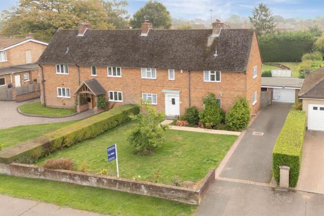 21 Lime Tree Avenue, Rugby