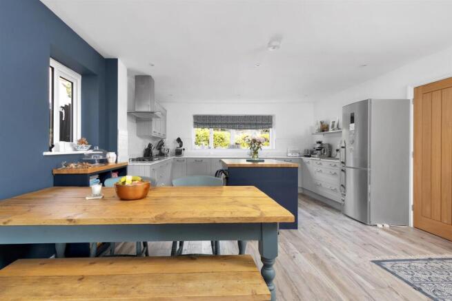 Secret Cottage, Brownsover