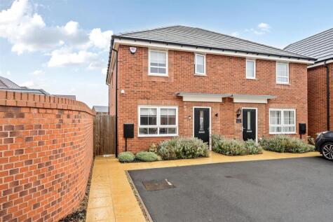 Goldenrod Close, Rugby, CV22