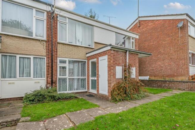 18 Cowan Close, Rugby