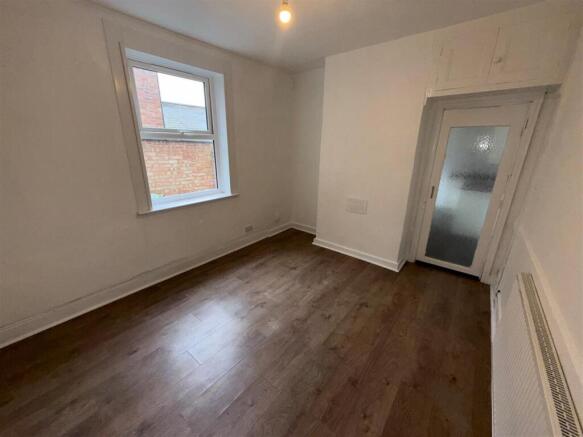 129a Clifton dining room.jpg