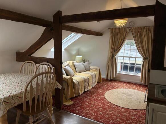 Stable Flat Yelvertoft (6).jpg