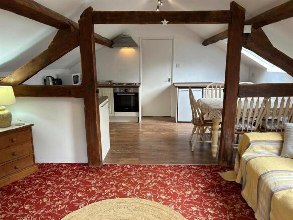 Stable Flat Yelvertoft (5).jpg