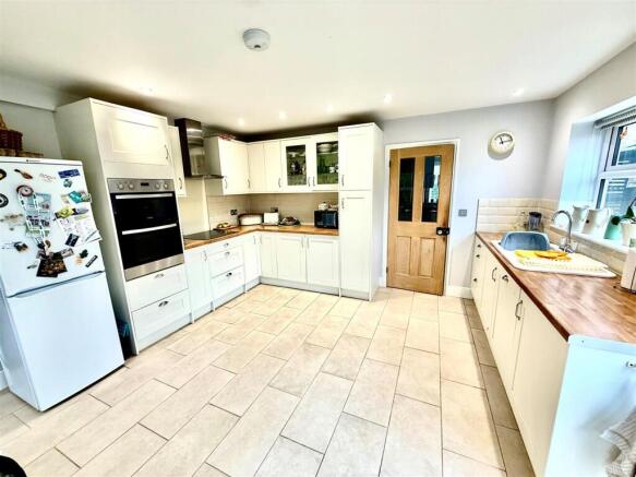 Ash Tree Kitchen.jpg